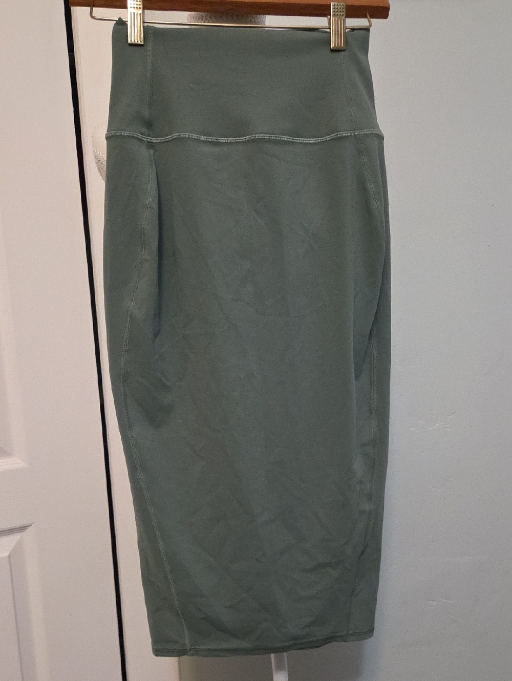 lululemon Nulu Slimfit High Rise Skirt Greu Grey/green